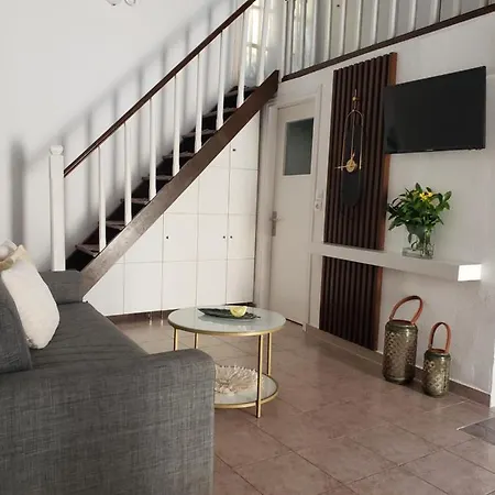 Sofi's House * Rhodes City